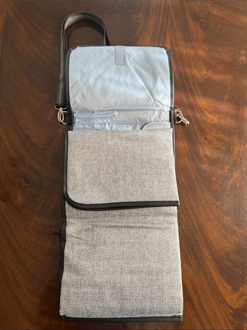 Monbebe Portable Diaper Changing Station